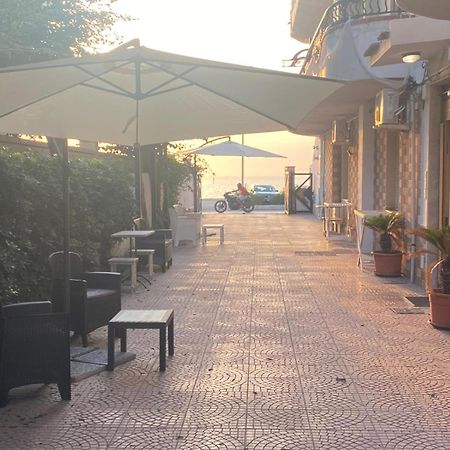 Vista Eolie Milazzo- Apartments Luaran gambar