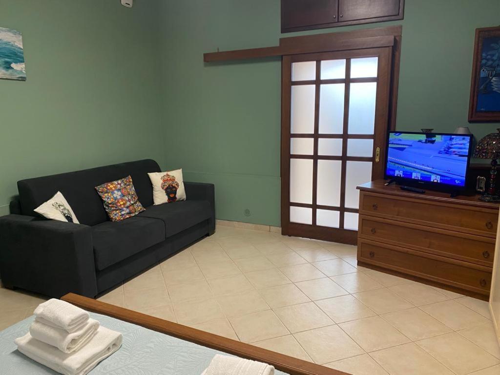 Vista Eolie Milazzo- Apartments Luaran gambar