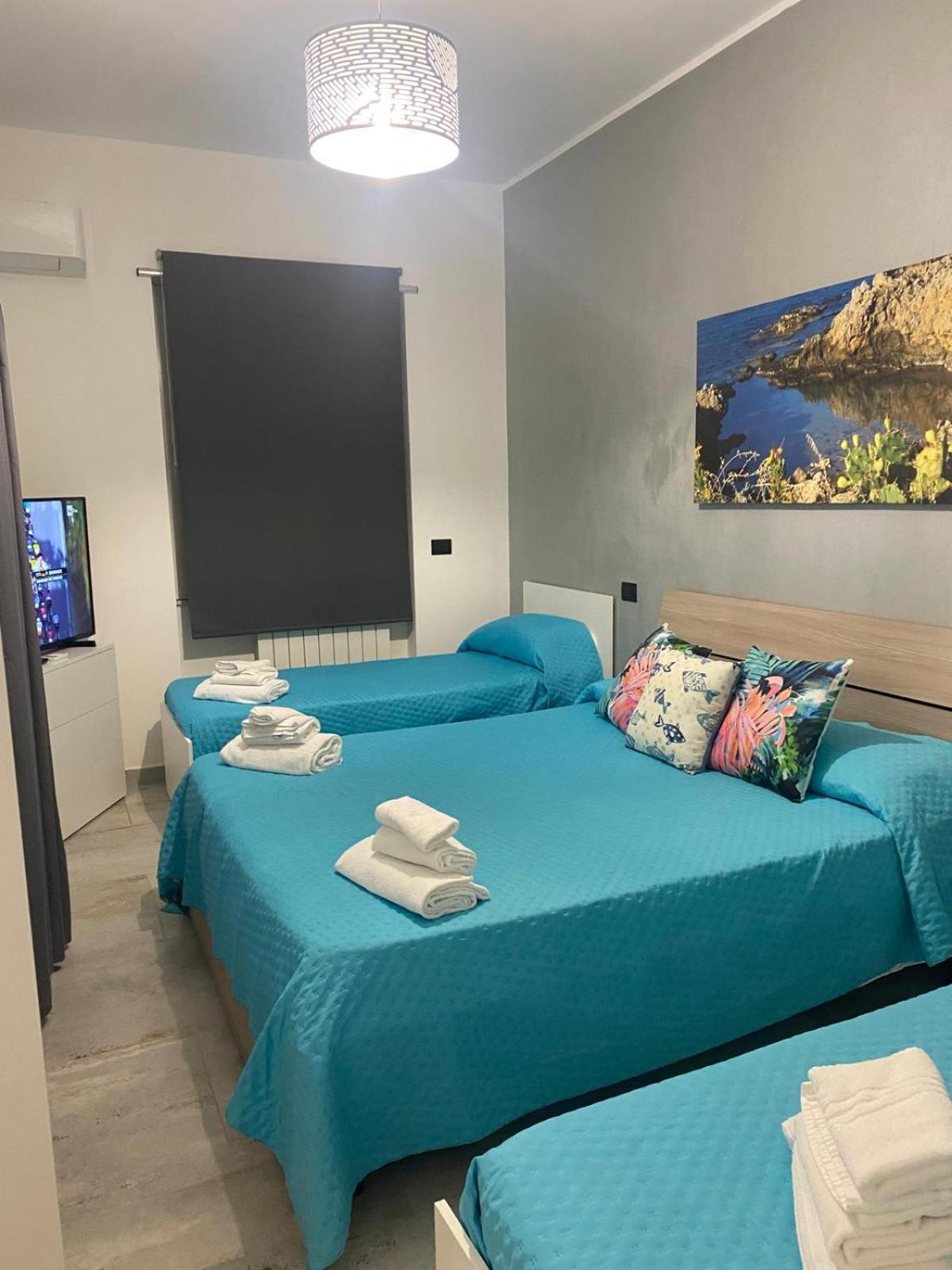 Vista Eolie Milazzo- Apartments Luaran gambar